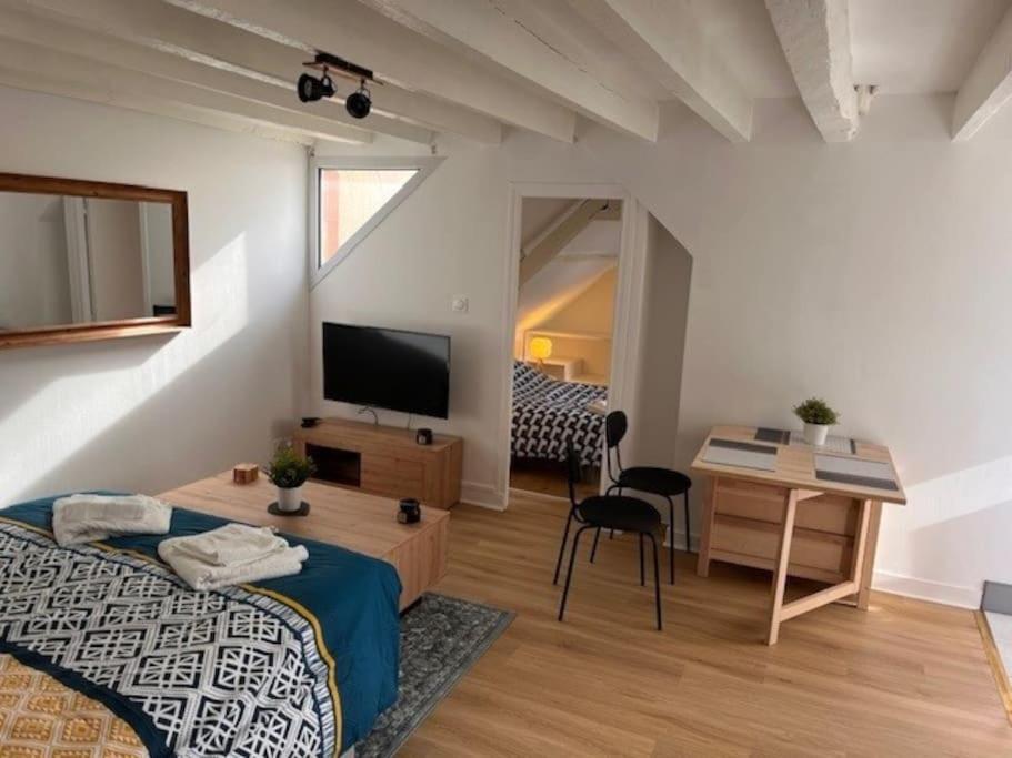 Appartement Calme Entre Ville Et Circuit Le Mans Exterior photo